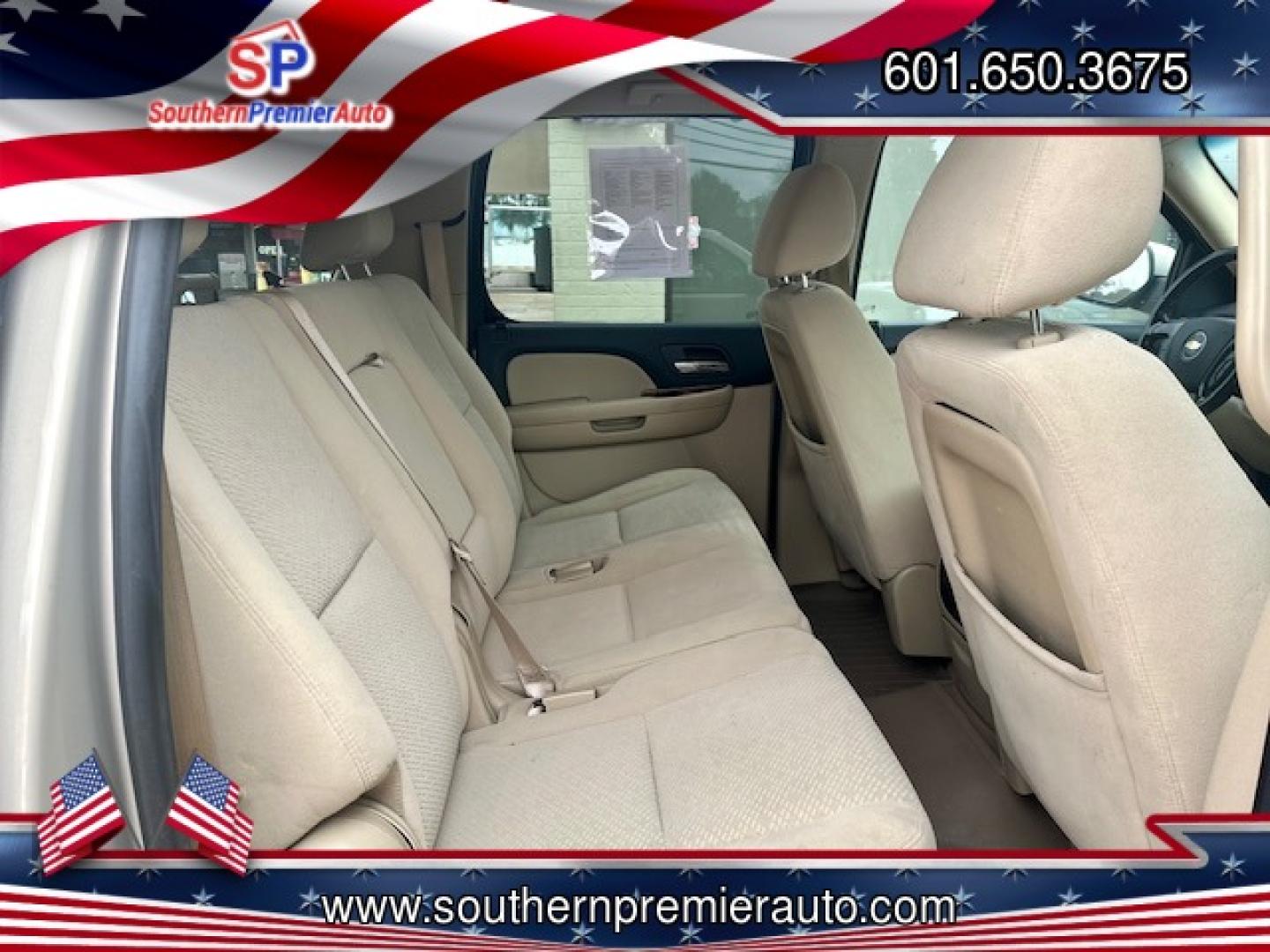2008 TAN CHEVROLET SUBURBAN BASE; LT LS (3GNFC16038G) with an 5.3L V8 OHV 16V FFV engine, 4-Speed Automatic transmission, located at 922 W. Beacon St., Philadelphia, MS, 39350, (601) 650-3675, 32.770447, -89.127151 - Title: 2008 Chevrolet Suburban LS 1500 Year: 2008 Make: Chevrolet Model: Suburban Engine: 5.3L V8 OHV 16V FFV Body: SPORT UTILITY 4-DR Transmission: 4-Speed Automatic Overdrive Drive Type: RWD Mpg City: 15 Mpg: 21 Trim: LS 1500 - Photo#14